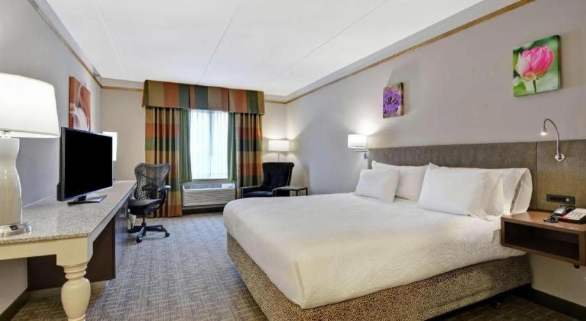 Hilton Garden Inn Appleton/Kimberly Bagian luar foto